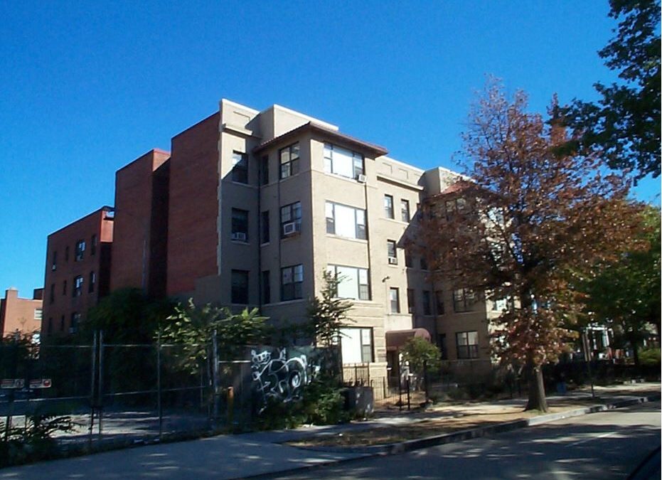 Kenyon House and Park Road Courts